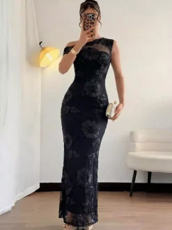 Robe de soirée maxi élégante noire asymétrique à une épaule en résille florale 3D coupe sirène moulante.