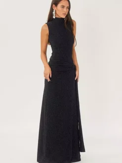 Robe de soirée maxi noire dos nu ceinturée chic et semi-formelle