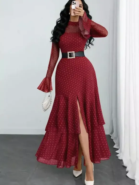 Robe de soirée maxi rouge à col montant volants manches longues à pois manches évasées robe ravissante