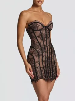 Robe de soirée mini bordeaux sans bretelles à lacets dos nu sexy et semi-formelle