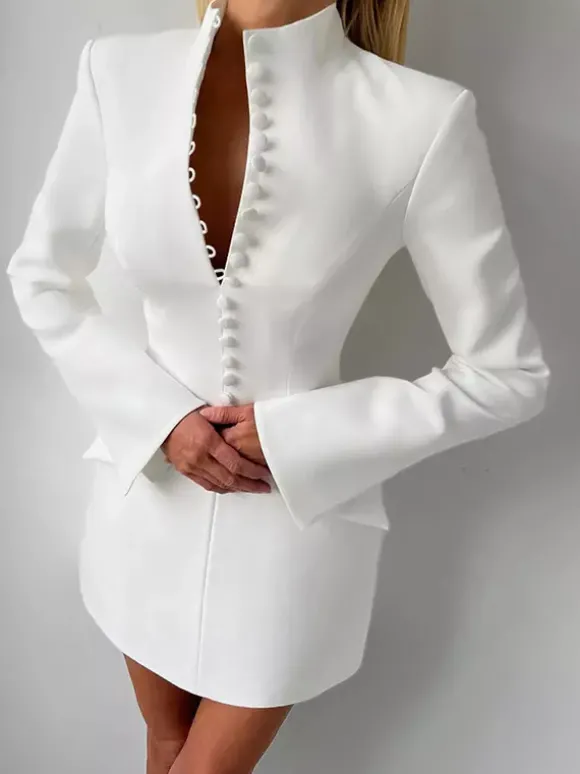 Robe de soirée mini élégante à col V poches boutonnées et coupe ajustée