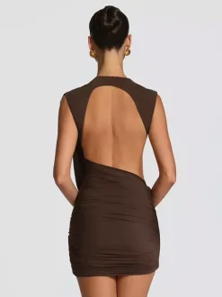 Robe de soirée mini marron à col rond plissé sans manches dos nu sexy et semi-formelle