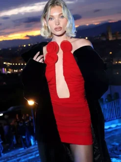 Robe de soirée mini moulante à découpes rosettes et fronces pour femmes 2026