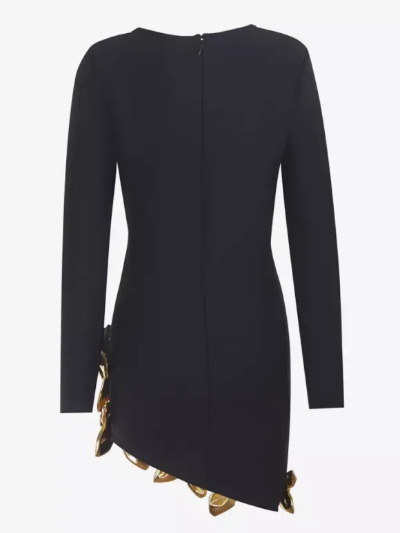 Robe de soirée mini noire à col rond et manches longues ornée de fleurs style semi-formel et sexy