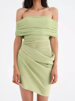 Robe de soirée mini verte sans bretelles plissée sans manches robe semi-formelle