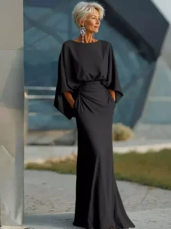 Robe de soirée pour la mère de la mariée col rond manches 3/4 robe de bal plissée avec traîne robe d'invitée pour un mariage