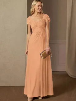 Robe de soirée pour mère de la mariée col en v manches courtes ligne a robes d'invitées de mariage en dentelle