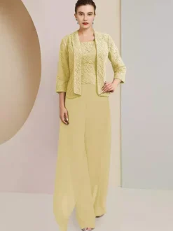 Robe de soirée pour mère de la mariée  col bijou  manches 3/4  deux pièces en dentelle  robes d'invitées de mariage