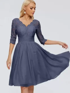 Robe de soirée pour mère de la mariée col en v demi-manches courte en dentelle longueur aux genoux robes d'invitées de mariage