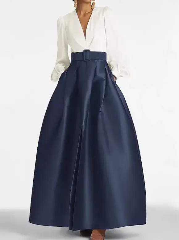 Robe de soirée princesse décolleté en V manches longues fermeture éclair ceinture en satin.