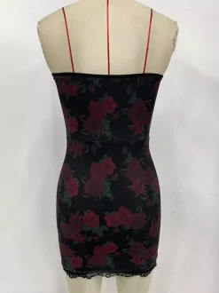 Robe de soirée rouge imprimé léopard sans manches et bustier sculptant