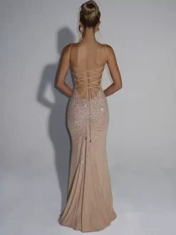Robe de soirée sirène épaules dénudées longue sans manches lacée en tulle perlé robe de cérémonie