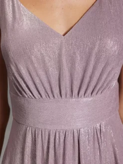 Robe de soirée trapèze à col en V et longueur au sol avec ceinture