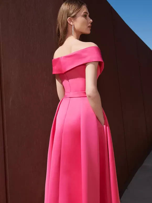 Robe de soirée trapèze épaules dénudées avec traîne sans manches fermeture éclair tissu satiné plissé robes de soirée formelles