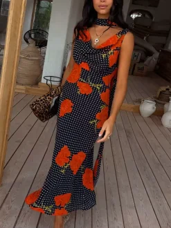 Robe de vacances maxi dos nu sans manches à imprimé floral et col bénitier marron chic