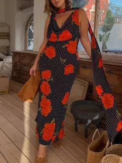 Robe de vacances maxi dos nu sans manches à imprimé floral et col bénitier marron chic