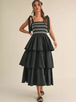 Robe d'été à volants et smocks pour femme - Robe longue trapèze à bretelles nouées style bohème - Idéale pour une fête d'été à la plage 2026