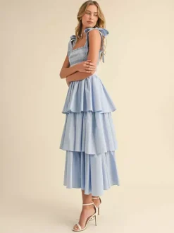 Robe d'été à volants et smocks pour femme - Robe longue trapèze à bretelles nouées style bohème - Idéale pour une fête d'été à la plage 2026