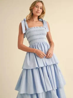Robe d'été à volants et smocks pour femme - Robe longue trapèze à bretelles nouées style bohème - Idéale pour une fête d'été à la plage 2026