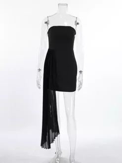 Robe d'été mini sans bretelles avec drapé plissé asymétrique pour femmes 2026