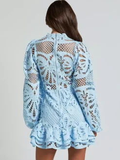 Robe en dentelle à manches bouffantes pour fête d'anniversaire mini robe trapèze pour femme 2026