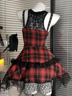 Robe Gothic Lolita à lacets à carreaux rouges noirs et gris sans manches style punk col halter JSK