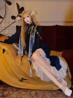 Robe Gothic Lolita à volants bleu marine foncé élégante haut victorien style astrologue cape et jupe sirène ensemble deux pièces