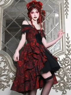 Robe Gothic Lolita en dentelle à volants rouge volumineuse manches courtes jacquard épaules dénudées style baroque
