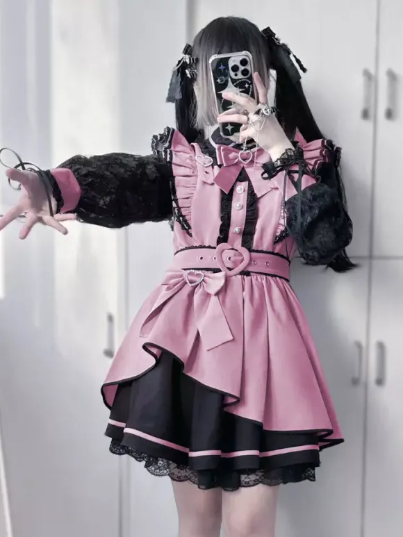 Robe gothique Lolita à volants n艙ud papillon dentelle irrégulière 6 couleurs robe à manches longues