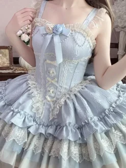 Robe Hime Sweet Lolita vert clair à manches courtes motif floral avec traîne en polyester style kawaii