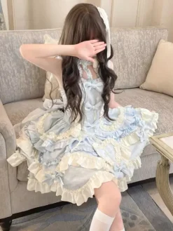 Robe Lolita Douce Ballet dos nu sans manches à volants et lacets bleue avec traîne