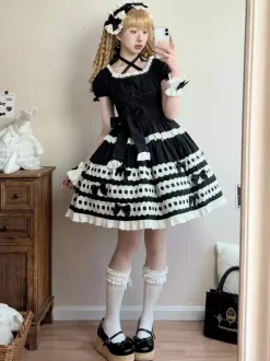 Robe Lolita douce bleu ciel clair manches courtes volants tenue décontractée en polyester style kawaii