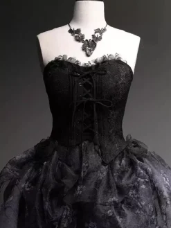 Robe Lolita féerique noire à fines bretelles et volants robe Lolita pour tea party