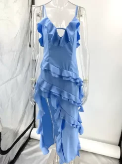 Robe longue à volants asymétrique pour invitée de mariage - Robe de cocktail sexy bleu ciel clair à col en V et superpositions - Été 2026