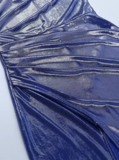 Robe longue asymétrique métallisée pour femme - Robe bleu roi froncée à fente haute et coupe ajustée - Tenue de cocktail printemps 2026