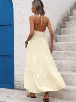 Robe longue dos nu à col halter avec détails à volants style bohème chic pour la plage