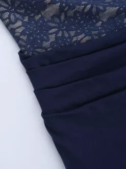 Robe longue dos nu bleu marine à col halter pour femme - Robe asymétrique en dentelle patchwork - Robe moulante sexy idéale pour une soirée d'anniversaire d'été 2026