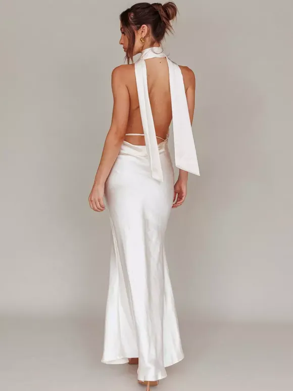 Robe longue dos nu en satin pour femme - Élégante robe sirène dos nu à décolleté plongeant et foulard - Invitée à un mariage d'été 2026
