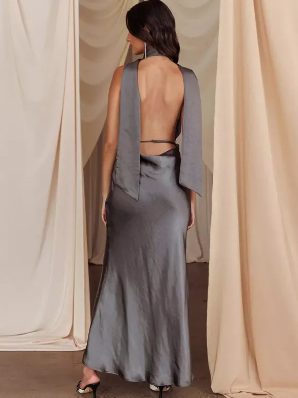 Robe longue dos nu en satin pour femme - Élégante robe sirène dos nu à décolleté plongeant et foulard - Invitée à un mariage d'été 2026
