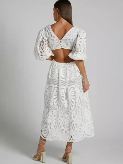Robe longue en dentelle ajourée pour femme - Décolleté en V profond manches bouffantes coupe trapèze - Robe de bal - Invitée à un mariage d'été 2026