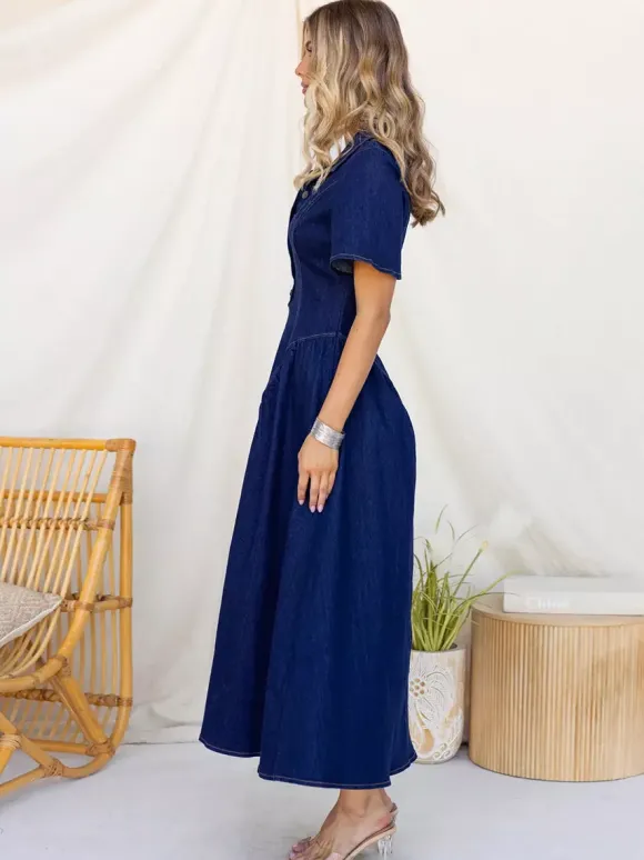 Robe longue en jean boutonnée sur le devant pour femme - Robe en jean bleu foncé style bohème coupe trapèze et manches courtes - Tenue décontractée d'été 2026