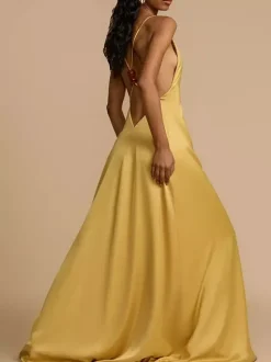 Robe longue en satin dos nu à décolleté plongeant pour femme - Robe de soirée jaune bohème ornée de perles de bois - Idéale pour un mariage d'été à la plage (2026)