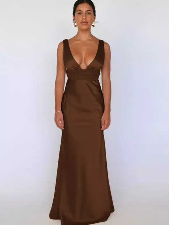 Robe longue en satin ivoire à col V pour femme style élégant et formel