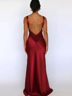 Robe longue en satin ivoire à col V pour femme style élégant et formel