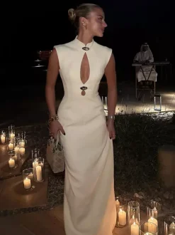 Robe longue moulante sans manches à découpe en forme de goutte d'eau pour femme 2026