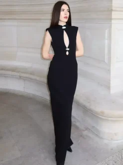 Robe longue moulante sans manches à découpe en forme de goutte d'eau pour femme 2026