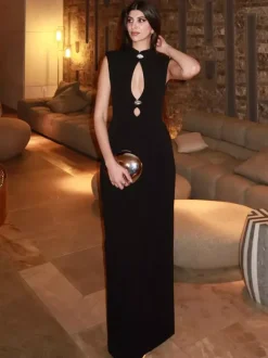 Robe longue moulante sans manches à découpe en forme de goutte d'eau pour femme 2026