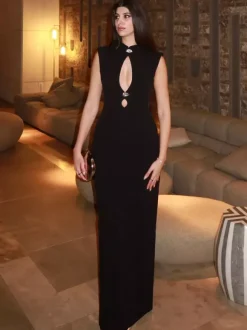 Robe longue moulante sans manches à découpe en forme de goutte d'eau pour femme 2026