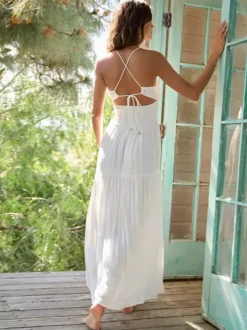 Robe longue nuisette dos nu smockée pour femme - Robe d'été bohème fendue sur le devant - Idéale pour les vacances d'été à la plage 2026