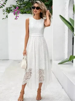 Robe longue sans manches à col rond et taille naturelle en dentelle élégante blanche
